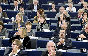 PE: Polska i Litwa wezwane do solidarności