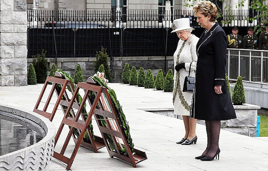 Irlandia: Elżbieta II uczciła pamięć poległych