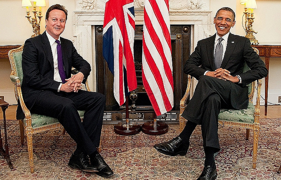 Cameron do Obamy: Kadafi musi odejść