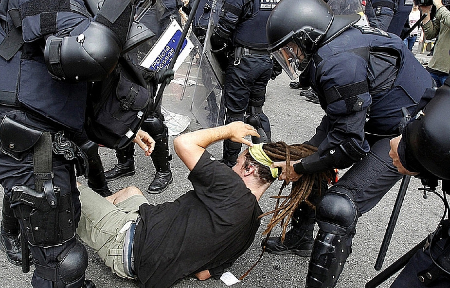 Hiszpania: starcia policji z demonstrantami