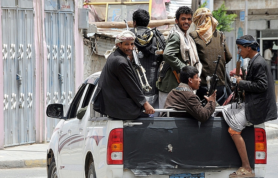 Jemen: w walkach zginęło 10 żołnierzy