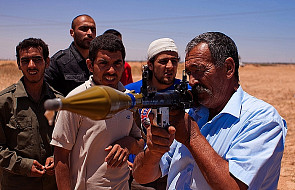 Siły Kadafiego ostrzelały terytorium Tunezji