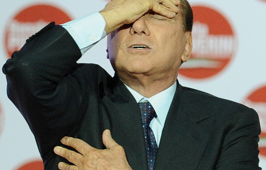 Berlusconi w sądzie oskarżony o przekupstwo
