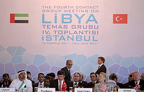 Uznają powstańczą Radę za legalne władze Libii