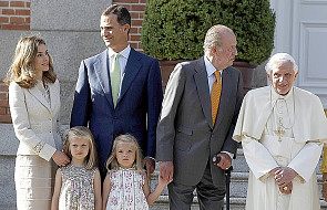 Benedykt XVI spotkał się z rodziną królewską