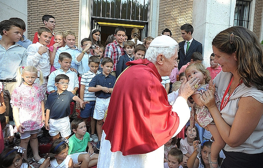 Papież przestrzegł przed utylitarną edukacją