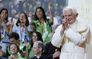 Benedykt XVI: Oddajcie się na służbę Bogu