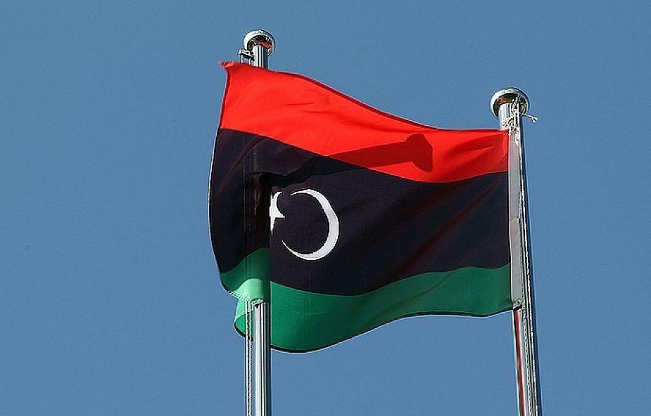 Francja: NATO musi pozostać czujne w Libii
