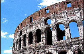 Alarm bombowy, ewakuowano Koloseum