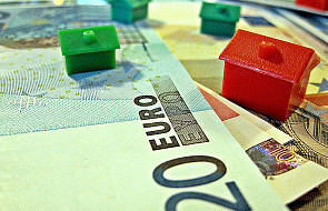 Analitycy: Coraz trudniej o kredyt w euro