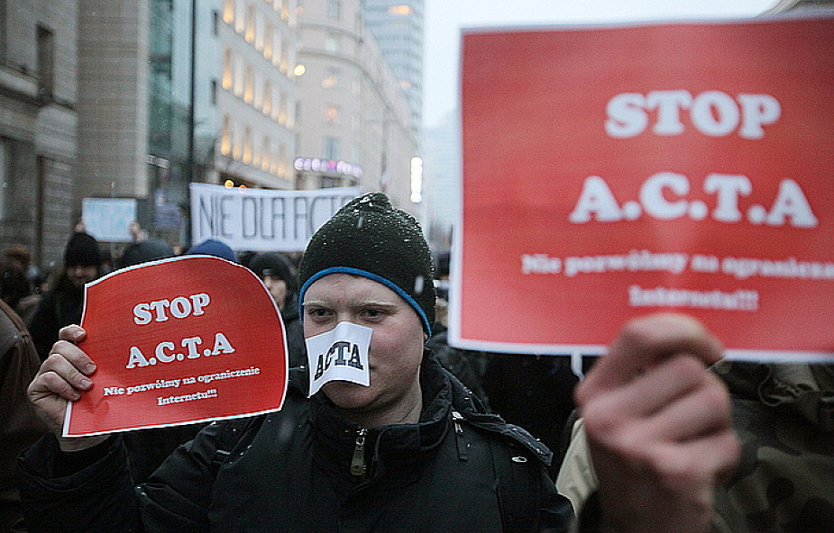 Pół miliona internautów protestuje ws. ACTA