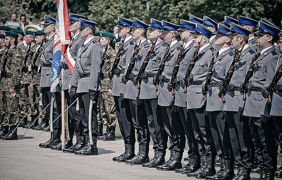 Sejm za podwyżką dla służb mundurowych