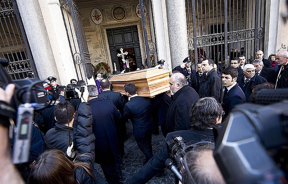 Włosi żegnają zmarłego prezydenta Scalfaro