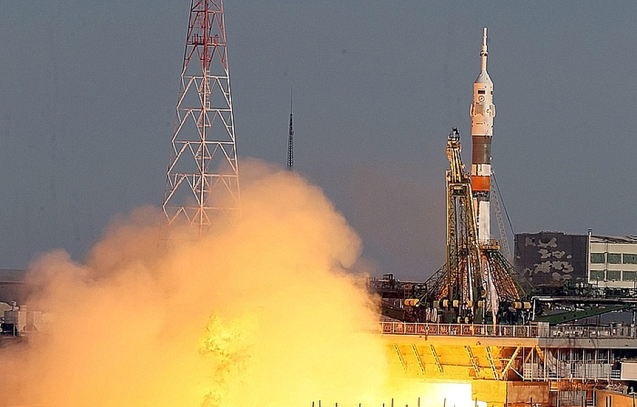 Sojuz z Rosjanami i Amerykanami wystartował