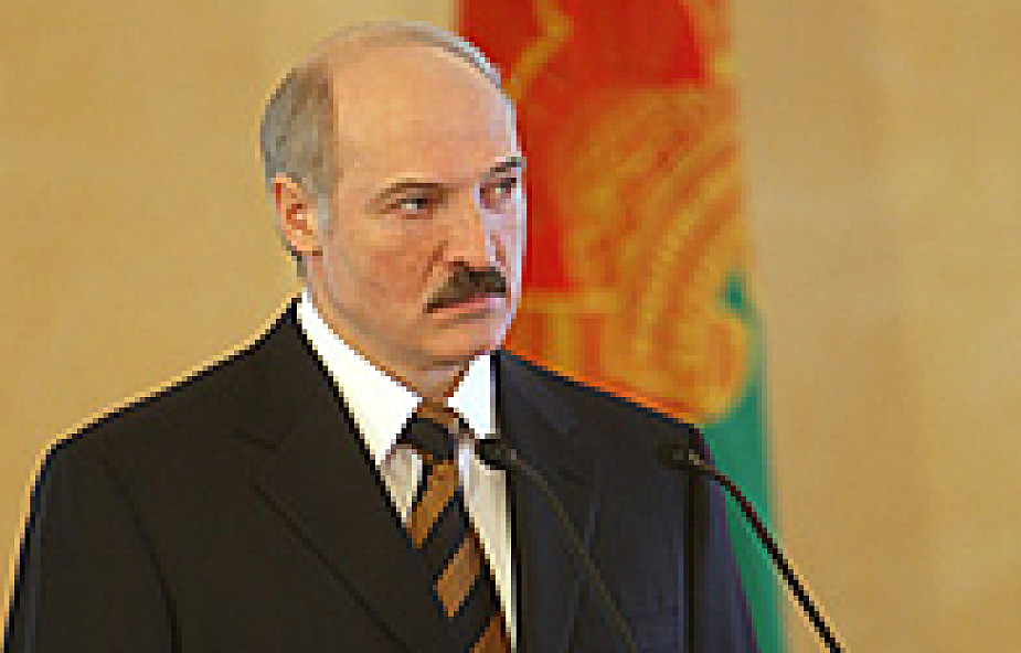 Łukaszenka apeluje o rezygnację z nacisków