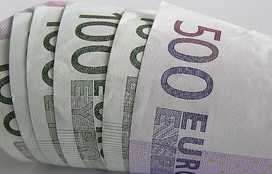 MF sprzedało obligacje za 750 mln euro
