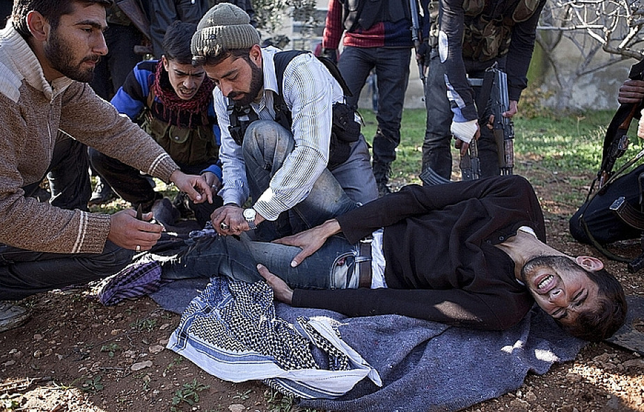Syria: 25 ofiar ataku lotnictwa na obóz