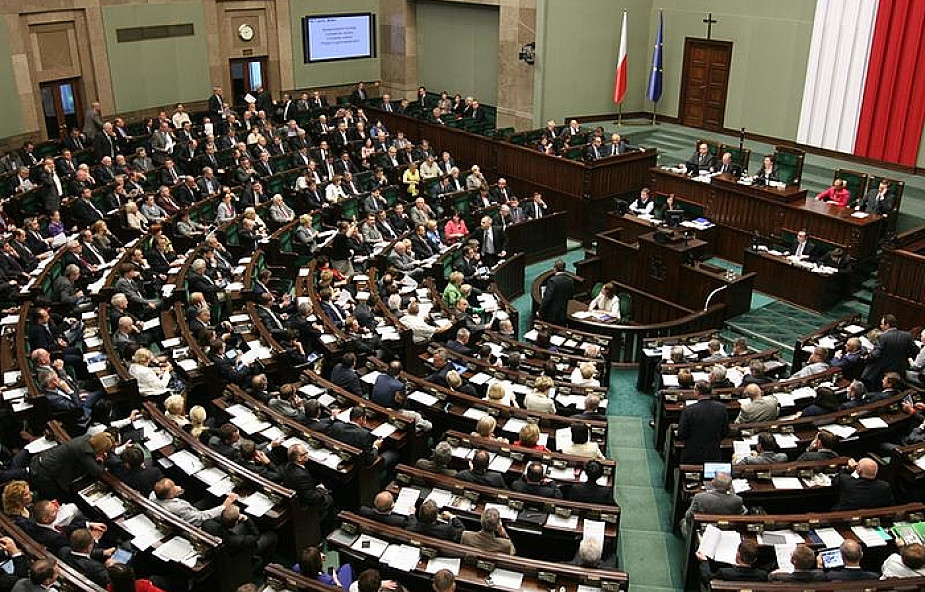 Rok 2013 w polityce: półmetek rządu, budżet UE
