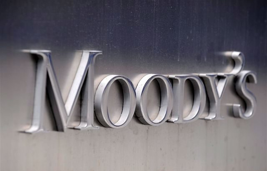 Moody's grozi obniżeniem ratingu Francji