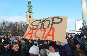 Apel do premiera: wycofać się z umowy ACTA