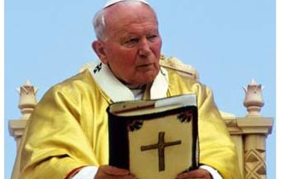 Kard. Martini modli się do bł. Jana Pawła II