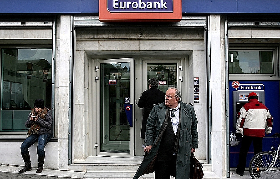 Grecy wolą nie trzymać pieniędzy na kontach