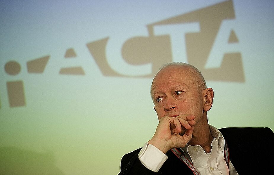 Boni: sprawa ACTA lekcją dla administracji