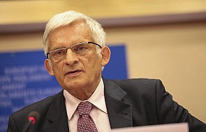 Jerzy Buzek: musimy wejść do strefy euro