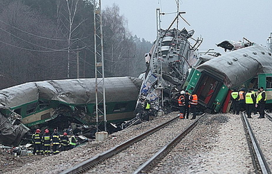 Zderzenie dwóch pociągów, są zabici i ranni