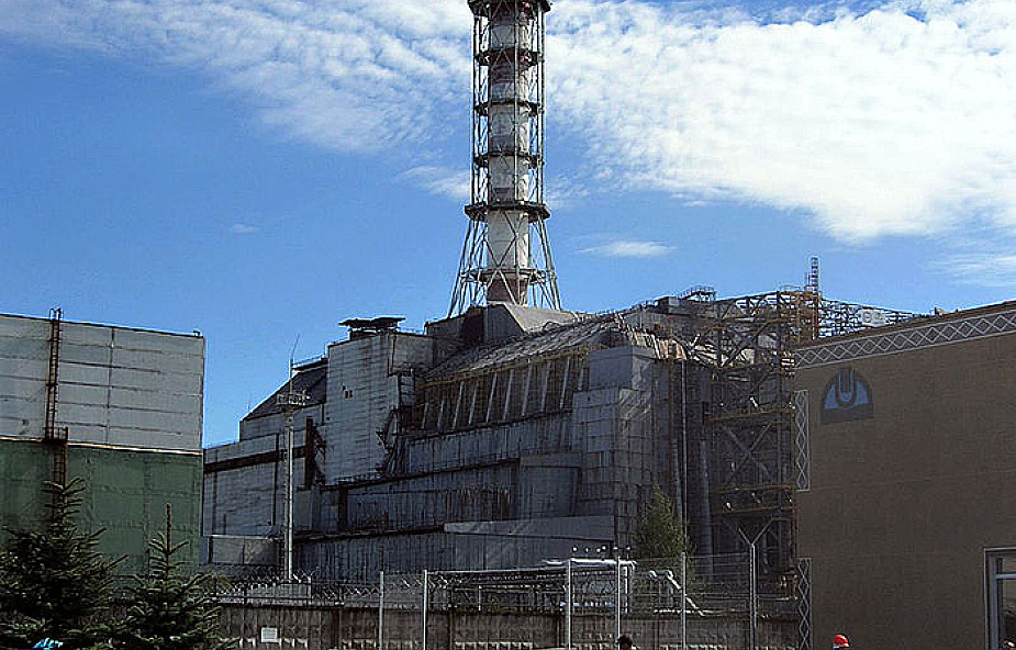 Nowy sarkofag nad reaktorem w Czarnobylu