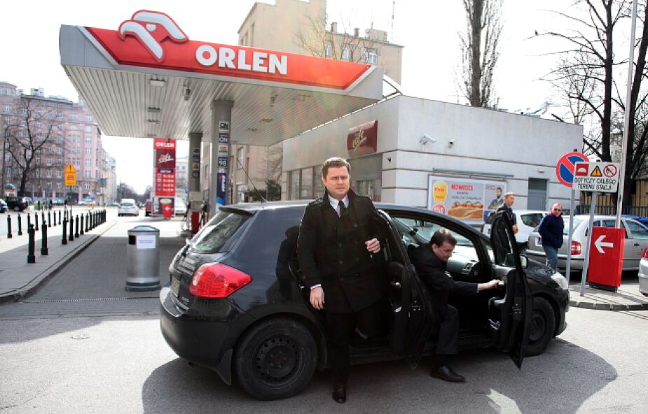 PiS: propozycje ws. obniżenia cen paliw