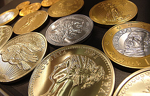 Kryzys finansowy zmusza do sprzedaży złota