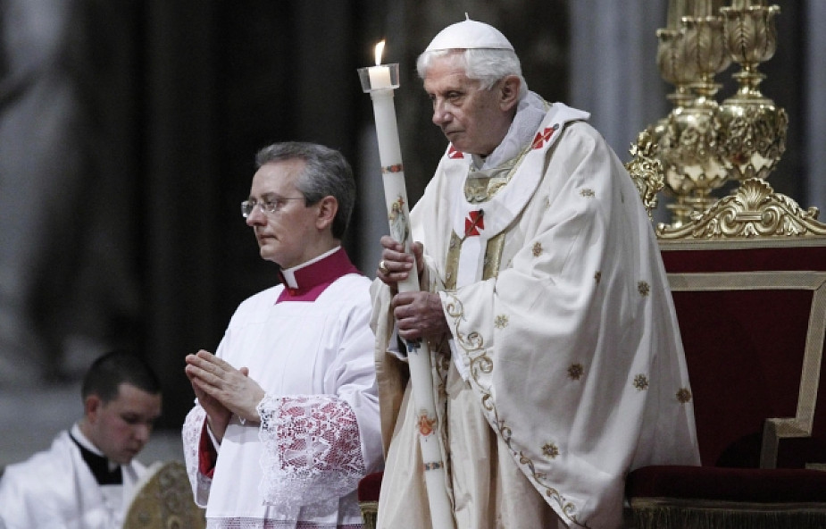 Watykan: liturgia Wigilii Paschalnej