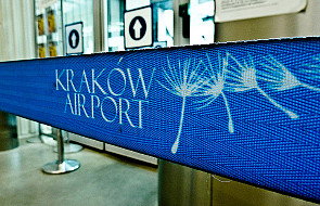 Kraków: zawrócili samolot bo się awanturował