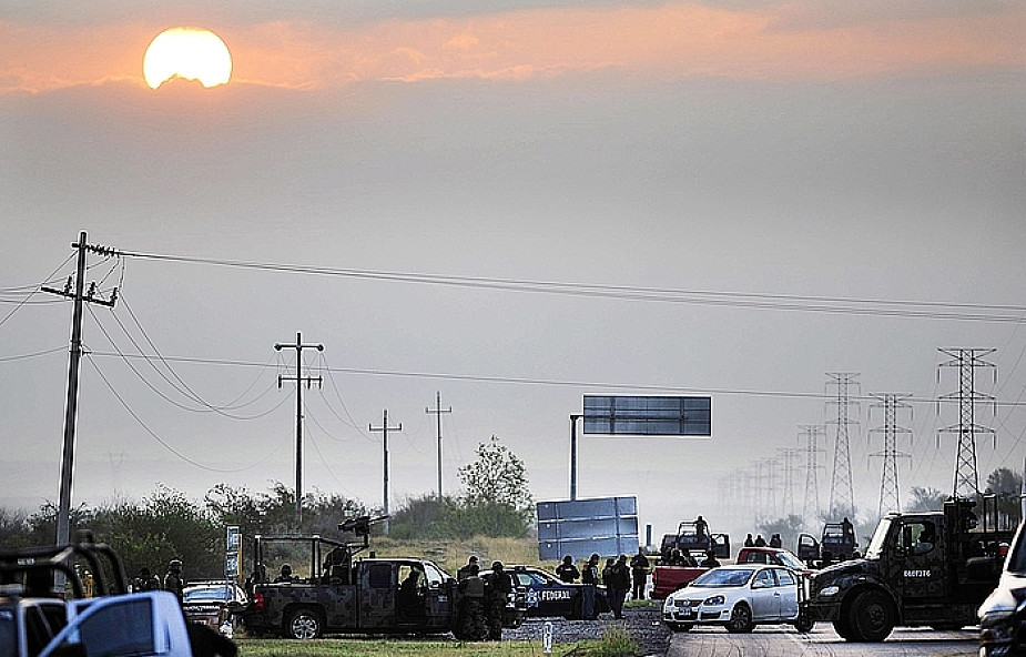 Meksyk: poćwiartowane zwłoki na autostradzie