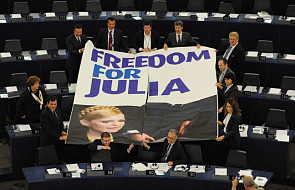 Bronią Tymoszenko, ale nie chcą bojkotu