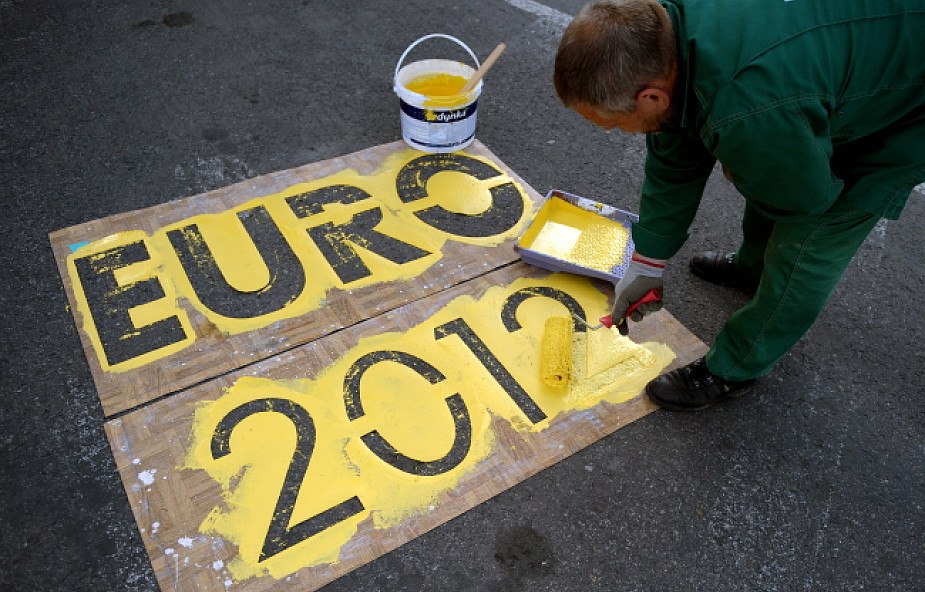 Euro: Bliżej nam do Grecji niż do Szwajcarii?