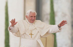 Relacja z katechezy Benedykta XVI