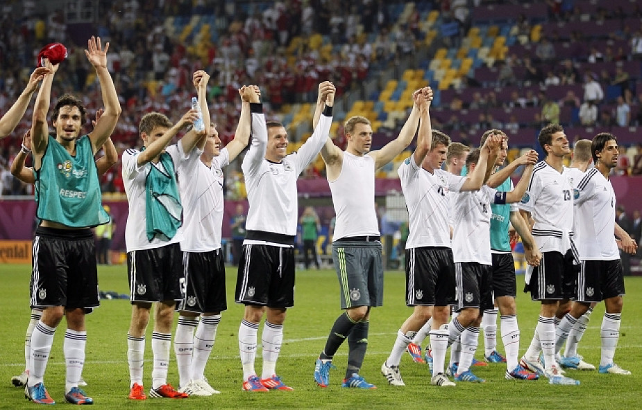 Niemcy triumfują, Dania żegna się z Euro 2012
