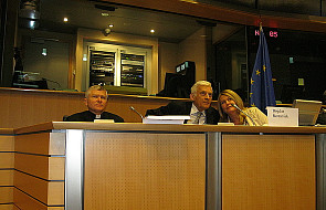 Kard. Kozłowiecki w Parlamencie Europejskim