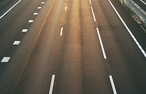 Nowe drogi i autostrady już się sypią