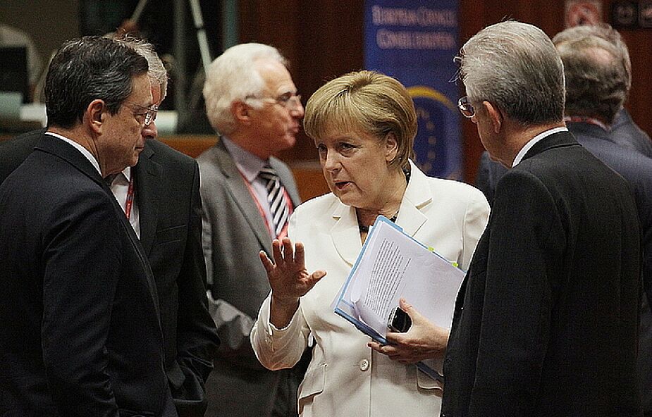 Za "nadzór", Merkel poszła na ustępstwa