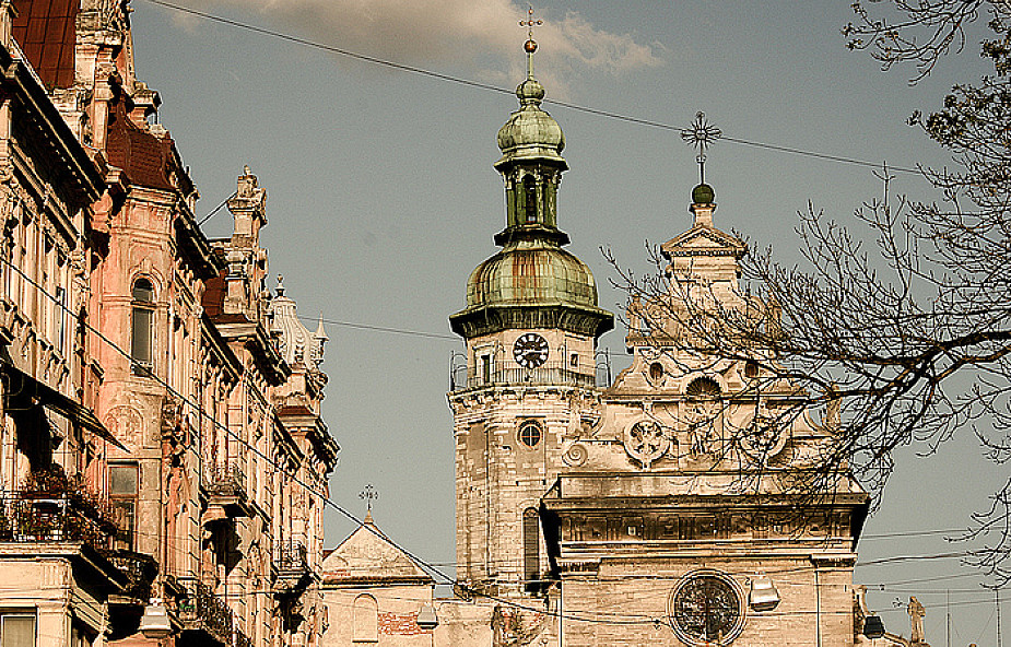 Lwów: wprowadzenie relikwii patrona miasta