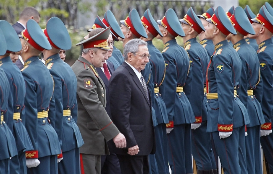 Castro odwiedza "starych przyjaciół"  w Moskwie 