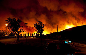 Pożary lasów zagrażają ośrodkom turystycznym