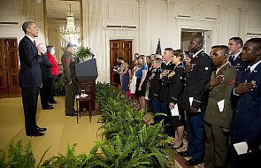 Obama nadał obywatelstwo 25 żołnierzom