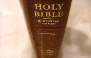 USA: Nowy przekład Pisma Świętego