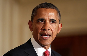 Obama zarzuca Romneyowi brak konsekwencji