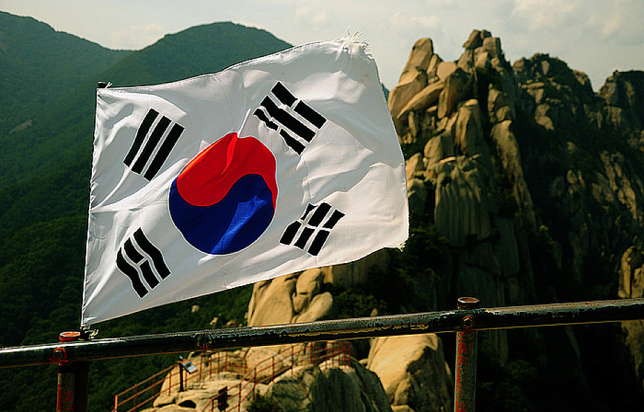 Korea Południowa: policjanci-profanatorzy?