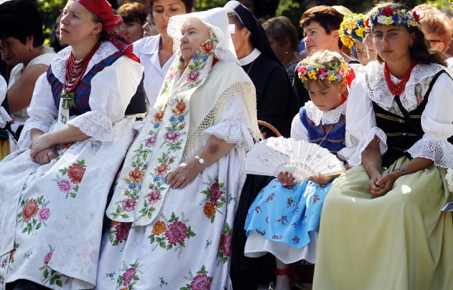 Sto tysięcy kobiet w Piekarach Śląskich